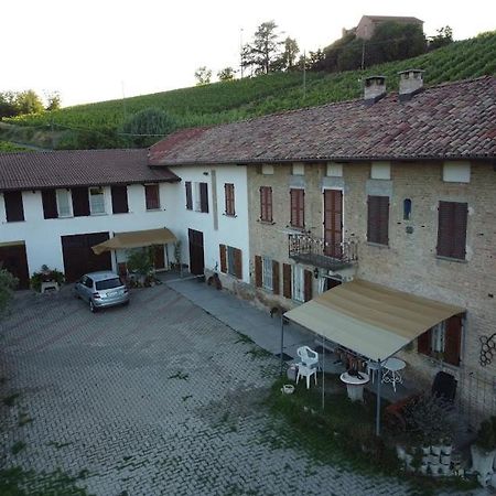 Cascina Cantaret Agriturismo San Marzano Oliveto ภายนอก รูปภาพ